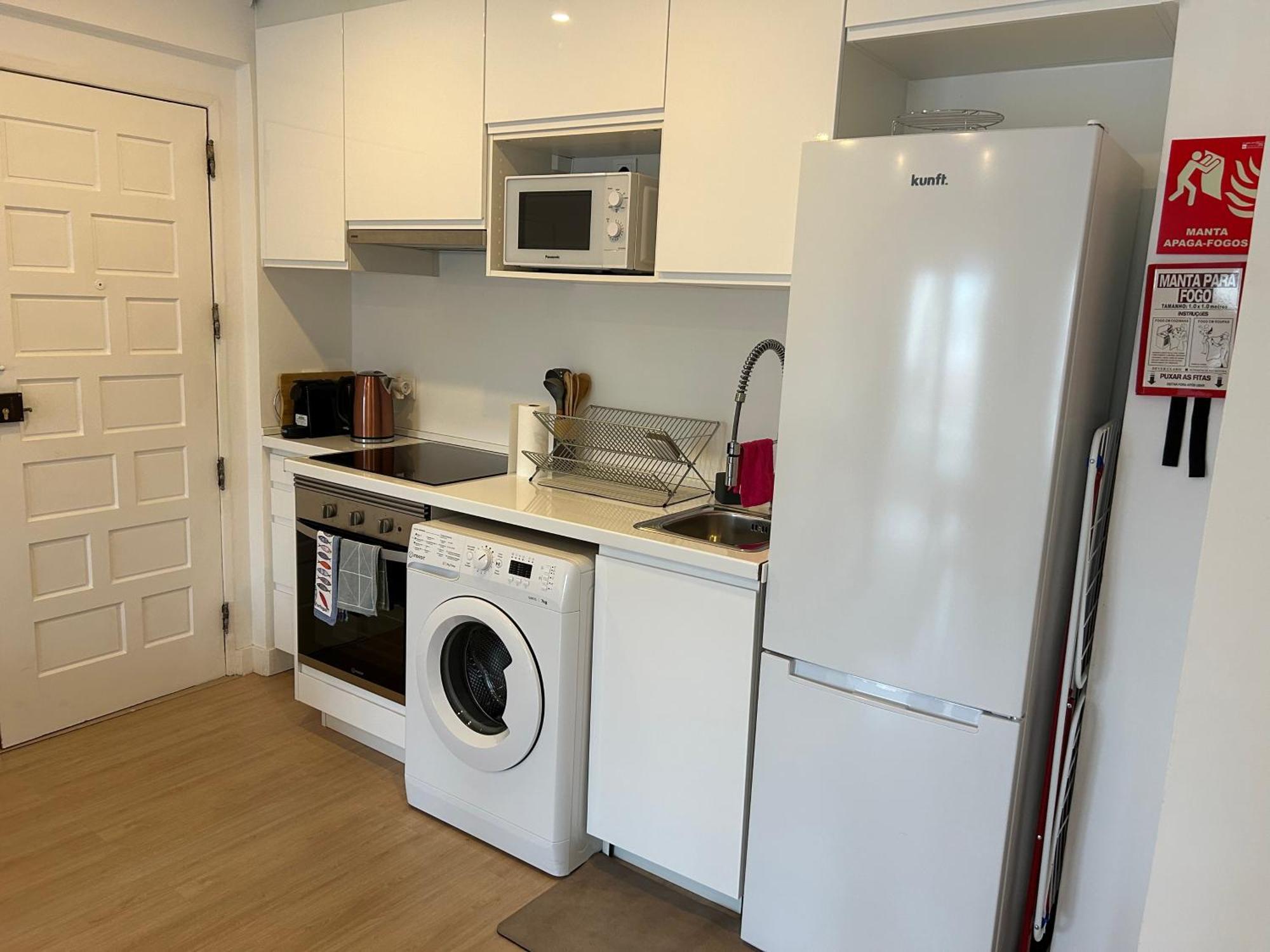A Minha Casinha Apartment Almada Exterior photo